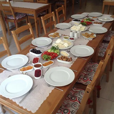 Konak Hotel *
